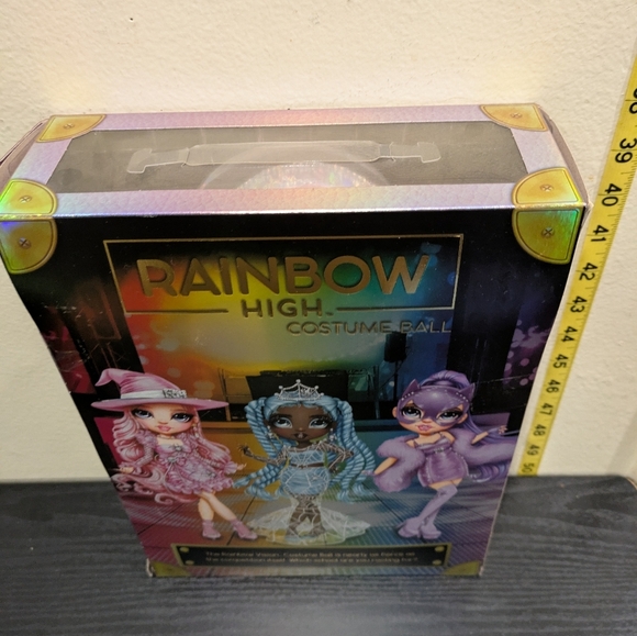 Rainbow High Costume Ball Doll - Purple - Picture 3 of 13